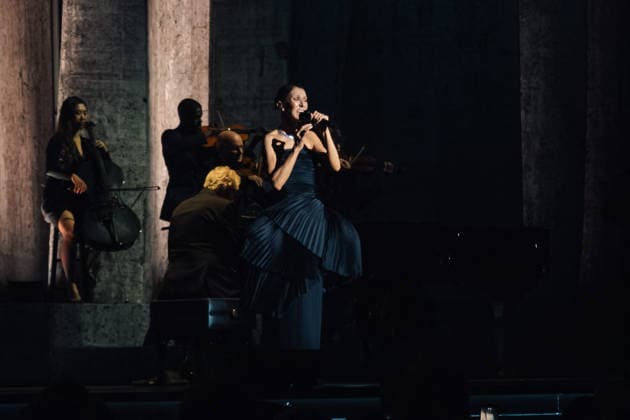 Celine Dion, wearing a Boucheron outfit and jewelry, during her first concert at the Plénitude Arena in Paris La Défense on September 12, 2026 Celine Dion, wearing a Boucheron outfit and jewelry, during her first concert at the Plénitude Arena in Paris La Défense on September 12, 2026, Paris La Défense, France  Copyright: xAgencex xBestimagexAgencex xBestimagex