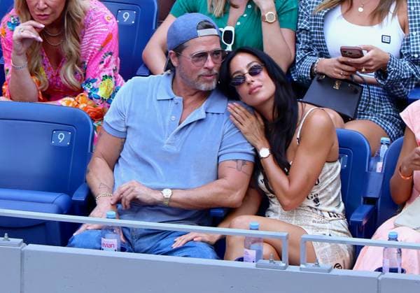 US Open - Brad Pitt and girlfriend Ines de Ramon In The Stands - New York Brad Pitt and girlfriend Ines de Ramon attend the Women s Final at the US Open in New York on September 12, 2026. Photo by Dylan Travis ABACAPRESS.COM New York NY United States  Copyright: xDylanxTravis ABACAx