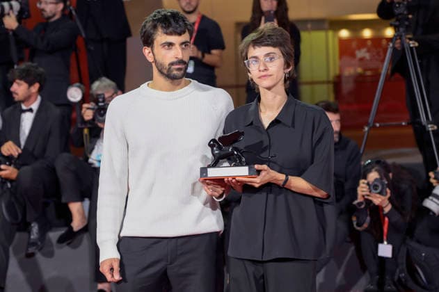 Yuval Abraham and Rachel Szor, recipients of the Special Jury Prize for *NAZA*, at a photocall with the award winners of the 2026 Venice Biennale—the 83rd Venice International Film Festival—in front of the Palazzo del Cinema in Venice, September 12, 2026 Foto:xA.xM.xTinghinox xFuturexImagex awards_7008