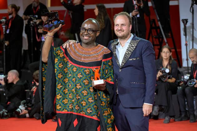 Auguste Bernard Kouemo Yanghu and Arthur Grec, winners of the Orizzonit Jury Prize and the Luigi De Laurentiis Award for Best Debut Film, *La maison du vent* (*House of the Wind*), at a photo call with the award winners of the 2026 Venice Biennale—the 83rd Venice International Film Festival—in front of the Palazzo del Cinema, Venice, September 12, 2026 Foto:xA.xM.xTinghinox xFuturexImagex awards_7051