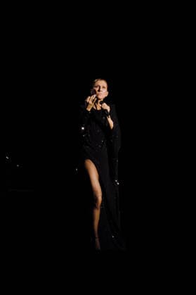 Exclusive: Quebec singer Céline Dion makes a triumphant return to the stage at the Plénitude Arena to kick off her Paris residency, a series of sixteen concerts scheduled through October 17, 2026. Ten additional dates are planned for May 2027. In front of an audience of approximately 30,000 people from all over the world, the 58-year-old artist performed her first full concert in six years, following a long hiatus due to her battle with stiff-person syndrome, a rare neurological disorder diagnosed in 2022. Visibly moved, Céline Dion paused her first song, On ne change pas, overcome with emotion, before launching into a show lasting more than two hours, featuring her greatest hits, including My Heart Will Go On, Pour que tu m’aimes enc Copyright: xAgencex xBestimagexAgencex xBestimagex