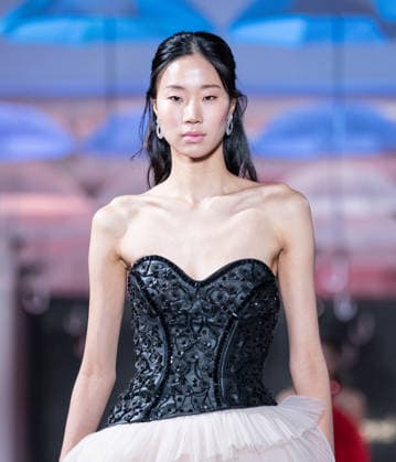 NY: Pamella Roland Fashion show Spring Summer 27 Model walks runway for Pamella Roland Spring Summer 2027 show during SS27 Fashion Week at Metropolitan Pavilion in New York, NY on September 11, 2026. New York New York United States Copyright: LevxRadin