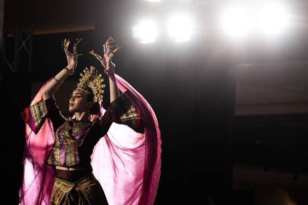 September 13, 2026, Bangkok, Thailand: Red Spiegelman from Philippines performs at the Miss International Queen 2026 Talent Quest round..Miss International Queen is the world s biggest beauty pageant for transgender women. Conceived in 2004, the competition is held annually at Tiffany s Show Pattaya. This year, the final round will be held in Pattaya, Chonburi on September 19, 2026. Bangkok Thailand  - ZUMAs197 20260913_aaa_s197_152 Copyright: xPeeraponxBoonyakiatx