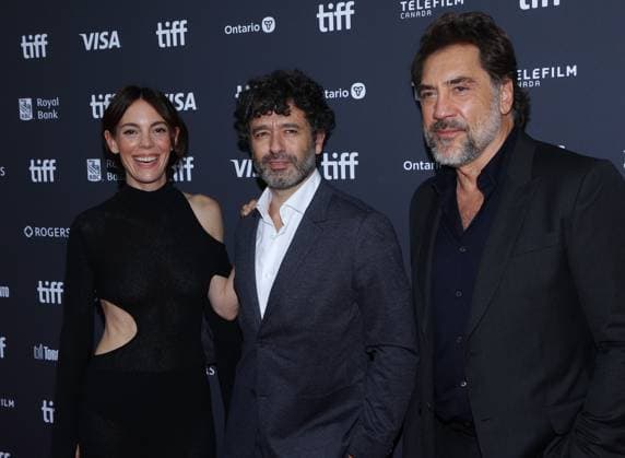 Victoria Luengo, Rodrigo Sorogoyen, Javier Bardem at arrivals for THE BELOVED Premiere at the Toronto International Film Festival (TIFF) 2026, The Princess Of Wales Theatre, Toronto, ON, September 13, 2026. Photo By: JA Everett Collection THE BELOVED Premiere at the Toronto International Film Festival (TIFF) 2026 PUBLICATIONXNOTxINxCANxCHNxFRAxITAxJPNxNORxPOLxRUSxESPxUKxUSA