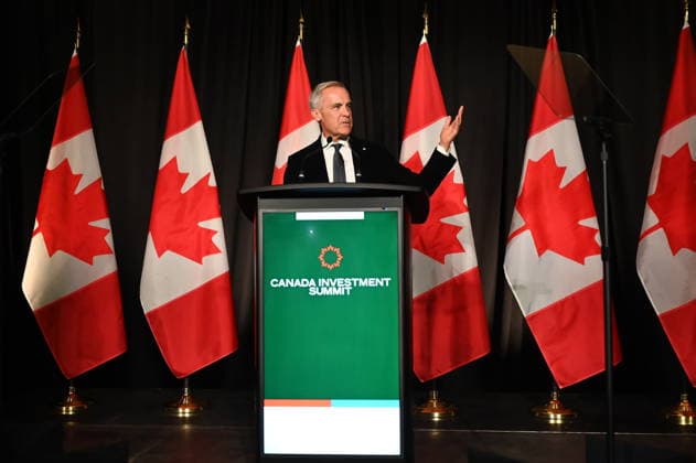 September 13, 2026, Toronto, On, Canada: Prime Minister Mark Carney delivers remarks to Canadian business leaders at the Canada Investment Summit welcome reception, in Toronto, on Sunday, Sept. 13, 2026. Toronto Canada  - ZUMAc35_ 20260913_zaf_c35_082 Copyright: xJonxBlackerx