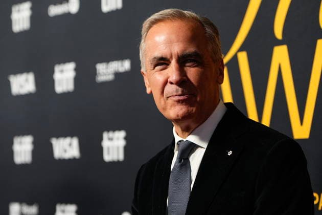 September 13, 2026, Toronto, On, CANADA: Prime Minister Mark Carney arrives on the red carpet for the TIFF Tribute Awards at the Toronto International Film Festival, in Toronto, on Sunday, Sept. 13, 2026. Toronto CANADA  - ZUMAc35_ 20260913_zaf_c35_121 Copyright: xChrisxYoungx