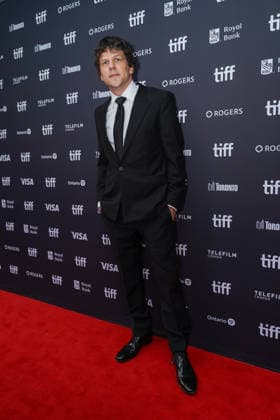 2026 Toronto International Film Festival - ˜The Debut™ Premiere Jesse Eisenberg attends the red carpet for ˜The Debut™ premiere during the 2026 Toronto International Film Festival (TIFF) at Princess of Wales Theatre. on September 13, 2026 in Toronto, Canada. (Photo by Leonardo Ramirez Eyepix Group) Copyright: xLeonardoxRamirez xEyepixxGroupx LR13092026-03713