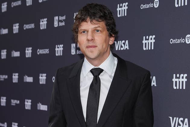 Red carpet for ˜The Debut™ premiere during the 2026 Toronto International Film Festival (TIFF) at Princess of Wales Theatre Featuring: Jesse Eisenberg Where: Toronto, Ontario, Canada When: 13 Sep 2026 Credit: Leonardo Ramirez EyePix INSTARimages EDITORIAL USE ONLY. NOT FOR USE BY NEWSPAPERS BASED IN THE UK. Copyright: xx instar56016950