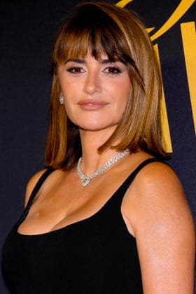 September 13, 2026, Toronto, On, CANADA: Penelope Cruz arrives on the red carpet for the TIFF Tribute Awards at the Toronto International Film Festival, in Toronto, on Sunday, Sept. 13, 2026. Toronto CANADA  - ZUMAc35_ 20260913_zaf_c35_135 Copyright: xChrisxYoungx