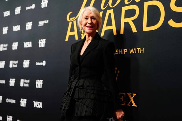 September 13, 2026, Toronto, On, CANADA: Dame Helen Mirren arrives on the red carpet for the TIFF Tribute Awards at the Toronto International Film Festival, in Toronto, on Sunday, Sept. 13, 2026. Toronto CANADA  - ZUMAc35_ 20260913_zaf_c35_143 Copyright: xChrisxYoungx
