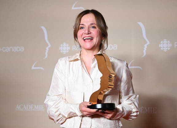 September 13, 2026, Montreal, Pq, CANADA: Brigitte Lafleur laughs as she holds up her trophy at the Gala Gemeaux awards ceremony in Montreal, on Sunday, Sept. 13, 2026. Montreal CANADA  - ZUMAc35_ 20260913_zaf_c35_197 Copyright: xGrahamxHughesx