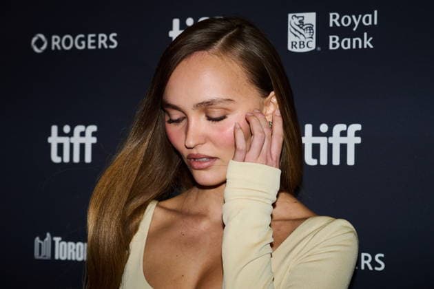 September 13, 2026, Toronto, On, CANADA: Lily-Rose Depp is photographed on the red carpet for the film Alpha Gang during the Toronto International Film Festival in Toronto, on Sunday, Sept. 13, 2026. Toronto CANADA  - ZUMAc35_ 20260913_zaf_c35_226 Copyright: xSammyxKoganx