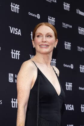 2026 Toronto International Film Festival - The Debut Premiere Julianne Moore attends the premiere of The Debut during the 2026 Toronto International Film Festival at Princess of Wales Theatre on September 13, 2026 in Toronto, Ontario. Toronto Ontario Canada Copyright: xPicjer imageSPACEx