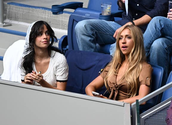 FLUSHING NY- SEPTEMBER 13: Camila Cabello and Tate McRae are seen watching Alexander Zverev Vs Ben Shelton at the finals in Arthur Ashe Stadium during The 2026 US Open at the USTA Billie Jean King National Tennis Center on September 13, 2026 in Flushing Queens. Copyright: xmpi04x