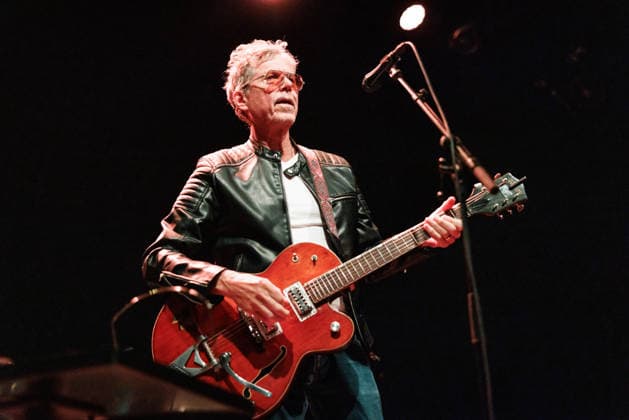 The Jayhawks live in Oslo, Norway Oslo, Norway. 13th, September 2026. The American country rock band The Jayhawks performs a live concert Rockefeller in Oslo. Here guitarist, singer and songwriter Gary Louris is seen live on stage. Norway, Oslo  Copyright: xGonzalesxPhoto KetilxMartinsenx