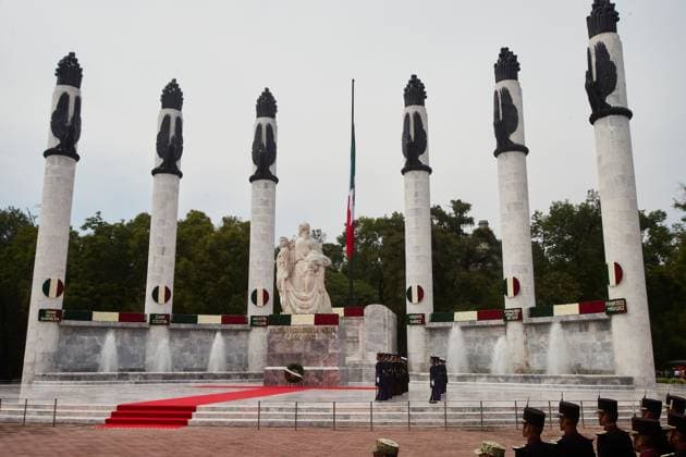 Sheinbaum Leads Mexico™s Commemoration of the Heroic Children of Chapultepec MEXICO CITY, MEXICO - SEPTEMBER 13, 2026: The President of Mexico, Claudia Sheinbaum Pardo, presides over the ceremony marking the 179th Anniversary of the Heroic Deed of the Boy Heroes of Chapultepec. She is accompanied by Secretary of National Defense Ricardo Trevilla Trejo, Secretary of the Navy Admiral Raymundo Pedro Morales Ãngeles, President of the Supreme Court Hugo Aguilar Ortiz, and members of the cabinet. The ceremony took place at the Altar to the Homeland in Chapultepec Park, Mexico City. Ciudad de MÃ xico Mexico Copyright: x xJuanxPerezxPuentex xJNAxPressx