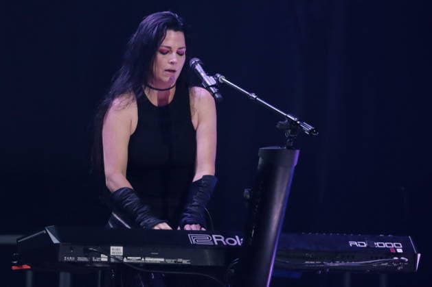 Evanescence perform at the O2 London on the final UK date of their Sanctuary Tour. featuring special guests Poppy and Courtney Laplante Copyright: xx ae8hd365