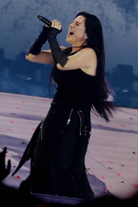 Evanescence perform at the O2 London on the final UK date of their Sanctuary Tour. featuring special guests Poppy and Courtney Laplante Copyright: xx ae8hd371