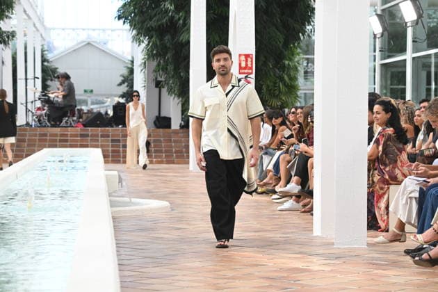 Adolfo Domínguez Fashion Show at MBFWM Singer Pablo Alborán walks the runway for Adolfo Domínguez during Mercedes-Benz Fashion Week at the Greenhouse of the Palacio de Cristal in Arganzuela on September 14, 2026, in Madrid, Spain FASHION CELEBRITIES FASHION SHOW BRAND ADOLFO DOMÍNGUEZ José Madrid Madrid, Spain  Copyright: xJosÃ xOlivax 7774785