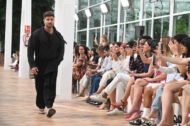 Adolfo Domínguez Fashion Show at MBFWM Singer Pablo Alborán walks the runway for Adolfo Domínguez during Mercedes-Benz Fashion Week at the Invernadero of the Palacio de Cristal in Arganzuela on September 14, 2026, in Madrid, Spain FASHION CELEBRITIES FASHION SHOW BRAND ADOLFO DOMÍNGUEZ José Madrid Madrid, Spain  Copyright: xJosÃ xOlivax 7774791