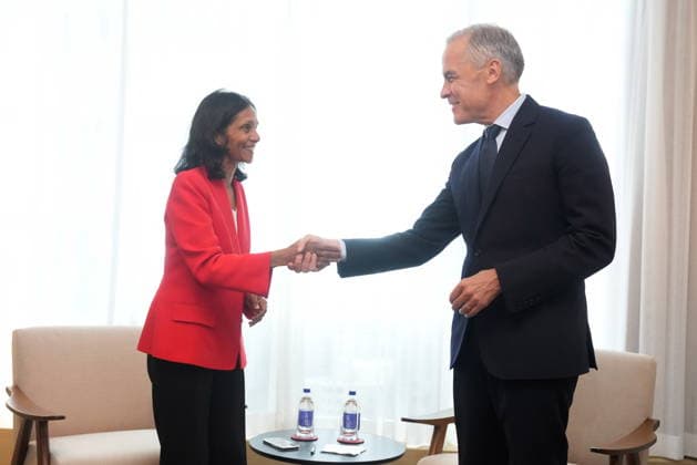 September 14, 2026, Toronto, On, CANADA: Prime Minister Mark Carney, right, meets with the Managing Director and Chief Executive Officer of Macquarie Group Shemara Wikramanayake in Toronto on Monday, Sept. 14, 2026. Toronto CANADA  - ZUMAc35_ 20260914_zaf_c35_029 Copyright: xNathanxDenettex