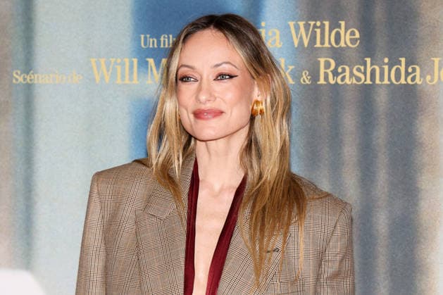 Olivia Wilde attends the Paris premiere of *The Invite* at the Pathé Palace on September 14, 2026, in Paris, France 459678 2026 09 14  Copyright: xLionelxGuericolasx xStarfacex STAR_459678_011