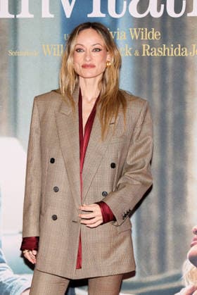 Olivia Wilde attends the Paris premiere of *The Invite* at the Pathé Palace on September 14, 2026, in Paris, France 459678 2026 09 14  Copyright: xLionelxGuericolasx xStarfacex STAR_459678_033