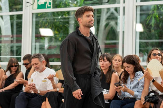 Singer Pablo Alboran walks the runway wearing a creation by Adolfo Dominguez during the presentation of the Croma collection for spring-summer 2027, part of Mercedes-Benz Fashion Week Madrid. The Malaga-born artist, who made an unexpected public reappearance after several weeks away from the stage due to pneumonia, became one of the highlights of the opening day by making a surprise appearance as a model in the Galician label s show. September 14,2026. (202609141015)
