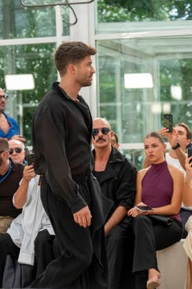 Singer Pablo Alboran walks the runway wearing a creation by Adolfo Dominguez during the presentation of the Croma collection for spring-summer 2027, part of Mercedes-Benz Fashion Week Madrid. The Malaga-born artist, who made an unexpected public reappearance after several weeks away from the stage due to pneumonia, became one of the highlights of the opening day by making a surprise appearance as a model in the Galician label s show. September 14,2026. (202609141018)