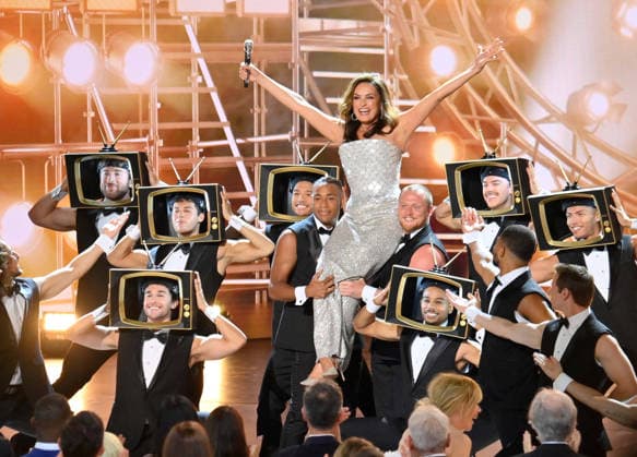 Host Mariska Hargitay performs onstage during the 78th annual Primetime Emmy Awards at the Peacock Theater in Los Angeles on Monday, September 14, 2026.  LAP2026091441 JIMxRUYMEN