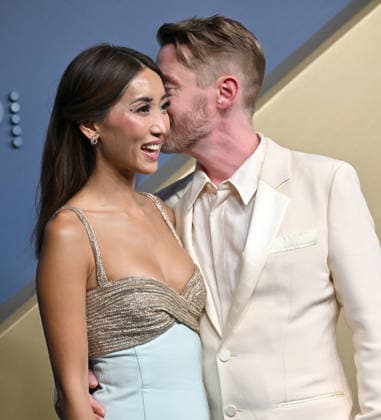 Brenda Song and Macaulay Culkin arrive for the 78th annual Primetime Emmy Awards at the Peacock Theater in Los Angeles on Monday, September 14, 2026.  LAP20260914511 CHRISxCHEW