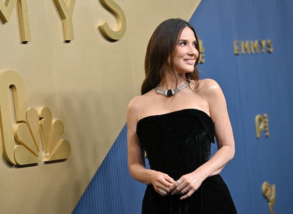 Olivia Munn arrives for the 78th annual Primetime Emmy Awards at the Peacock Theater in Los Angeles on Monday, September 14, 2026.  LAP20260914604 CHRISxCHEW