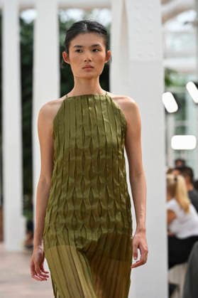 Simorra - Mercedes Benz Fashion Week Madrid, Spain - sep 2026 A model parades with Simorra design during Mercedes Benz Fashion Week Madrid Cibeles Palace in Madrid, 14 of February of 2026 Spain Madrid Spain Copyright: xAtilanoxGarciax xSOPAxImagesx PHOTO07559