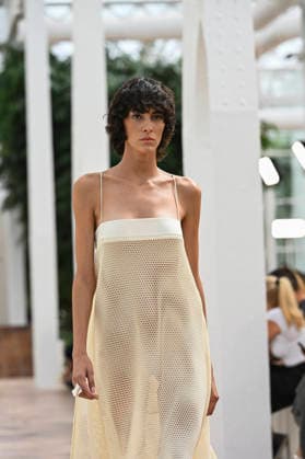 Simorra - Mercedes Benz Fashion Week Madrid, Spain - sep 2026 A model parades with Simorra design during Mercedes Benz Fashion Week Madrid Cibeles Palace in Madrid, 14 of February of 2026 Spain Madrid Spain Copyright: xAtilanoxGarciax xSOPAxImagesx PHOTO07564