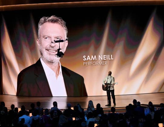 Noah Kahan performs on stage during the 78th annual Primetime Emmy Awards at the Peacock Theater in Los Angeles on Monday, September 14, 2026.  LAP20260914185 JIMxRUYMEN