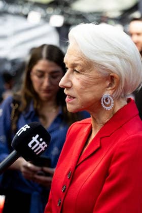 2026 Toronto International Film Festival - A Talent For Murder Premiere Helen Mirren attends the premiere of A Talent For Murder during the 2026 Toronto International Film Festival at Roy Thomson Hall on September 14, 2026 in Toronto, Ontario. Toronto Roy Thomson Hall Ontario Canada Copyright: xPicjer imageSPACEx
