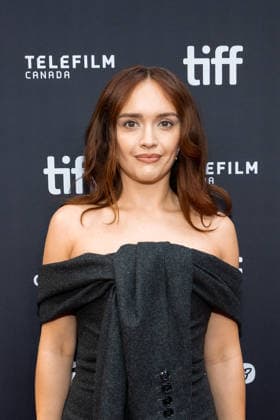 2026 Toronto International Film Festival - A Talent For Murder Premiere Olivia Cooke attends the premiere of A Talent For Murder during the 2026 Toronto International Film Festival at Roy Thomson Hall on September 14, 2026 in Toronto, Ontario. Toronto Roy Thomson Hall Ontario Canada Copyright: xPicjer imageSPACEx