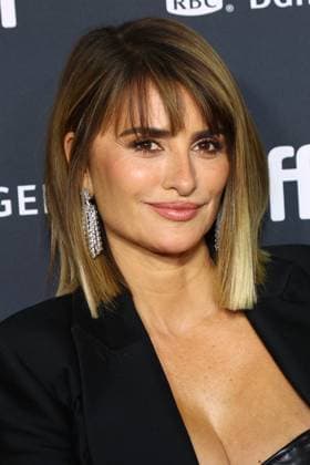 Penelope Cruz at arrivals for BUNKER Premiere at the Toronto International Film Festival (TIFF) 2026, Roy Thomson Hall, Toronto, ON, September 14, 2026. Photo By: JA Everett Collection BUNKER Premiere at the Toronto International Film Festival (TIFF) 2026 PUBLICATIONXNOTxINxCANxCHNxFRAxITAxJPNxNORxPOLxRUSxESPxUKxUSA