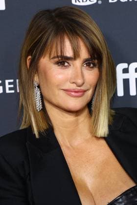 Penelope Cruz at arrivals for BUNKER Premiere at the Toronto International Film Festival (TIFF) 2026, Roy Thomson Hall, Toronto, ON, September 14, 2026. Photo By: JA Everett Collection BUNKER Premiere at the Toronto International Film Festival (TIFF) 2026 PUBLICATIONXNOTxINxCANxCHNxFRAxITAxJPNxNORxPOLxRUSxESPxUKxUSA