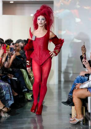 The Blonds Spring 2027 Runway at New York Fashion Week A model walks the runway during The Blonds Spring 2027 and The Blonds 20th Anniversary at New York Fashion Week, held at 643 West 42nd Street in New York City, Monday September 14, 2026. Photography by Jennifer Graylock, Credit:JENNIFER GRAYLOCK Avalon United States, New York, New York, 643 West 42nd Street  Copyright: xJENNIFERxGRAYLOCKx xAvalonx 1134744316