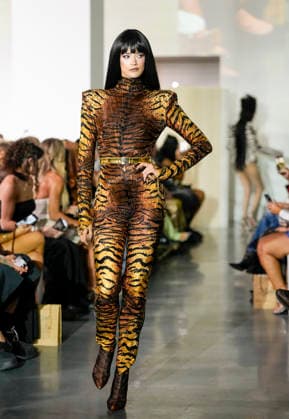 The Blonds Spring 2027 Runway at New York Fashion Week A model walks the runway during The Blonds Spring 2027 and The Blonds 20th Anniversary at New York Fashion Week, held at 643 West 42nd Street in New York City, Monday September 14, 2026. Photography by Jennifer Graylock, Credit:JENNIFER GRAYLOCK Avalon United States, New York, New York, 643 West 42nd Street  Copyright: xJENNIFERxGRAYLOCKx xAvalonx 1134744457