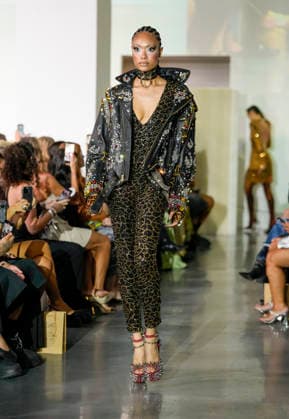 The Blonds Spring 2027 Runway at New York Fashion Week A model walks the runway during The Blonds Spring 2027 and The Blonds 20th Anniversary at New York Fashion Week, held at 643 West 42nd Street in New York City, Monday September 14, 2026. Photography by Jennifer Graylock, Credit:JENNIFER GRAYLOCK Avalon United States, New York, New York, 643 West 42nd Street  Copyright: xJENNIFERxGRAYLOCKx xAvalonx 1134744497