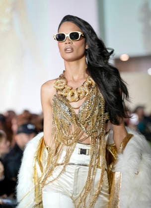 The Blonds Spring 2027 Runway at New York Fashion Week A model walks the runway during The Blonds Spring 2027 and The Blonds 20th Anniversary at New York Fashion Week, held at 643 West 42nd Street in New York City, Monday September 14, 2026. Photography by Jennifer Graylock, Credit:JENNIFER GRAYLOCK Avalon United States, New York, New York, 643 West 42nd Street  Copyright: xJENNIFERxGRAYLOCKx xAvalonx 1134744520