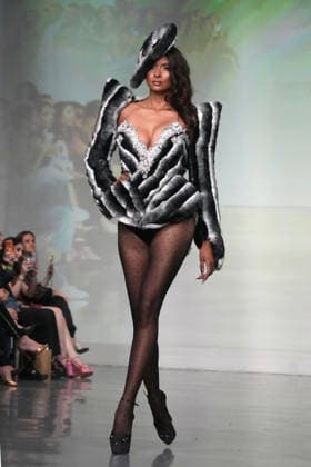 September 14, 2026, New York, Ny, USA: The Blonds SS27 20th Anniversary Runway Show,.641 West 42 St, NYC.September 14, 2026. New York USA  - ZUMAms4_ 20260914_faf_ms4_023 Copyright: xSoniaxMoskowitzxGordonx