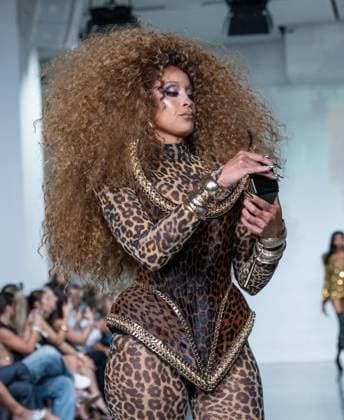 September 14, 2026, Bronx, New York, USA: Jillian Hervey walks runway for The Blonds 20th Anniversary by David and Phillipe Blond presented by Motorola Razr Spring Summer 27 fashion show during SS27 FW at Lavan in New York, NY on September 15, 2026. Bronx USA  - ZUMAr339 20260914_znp_r339_023 Copyright: xLevxRadinx