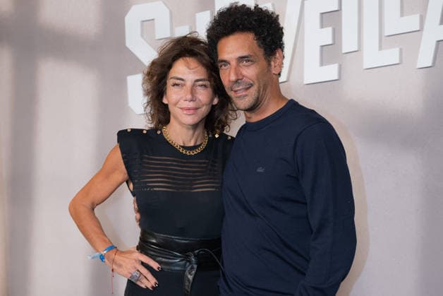 Premiere de la sÃ rie Disney+ Surveillant ! Tomer Sisley et Sandra Zeitoun au photocall de la premiere de la sÃ rie Disney+ Surveillant ! au Grand Rex Ã Paris, le 14 09 2026  Copyright: xYoannxOuahcenex