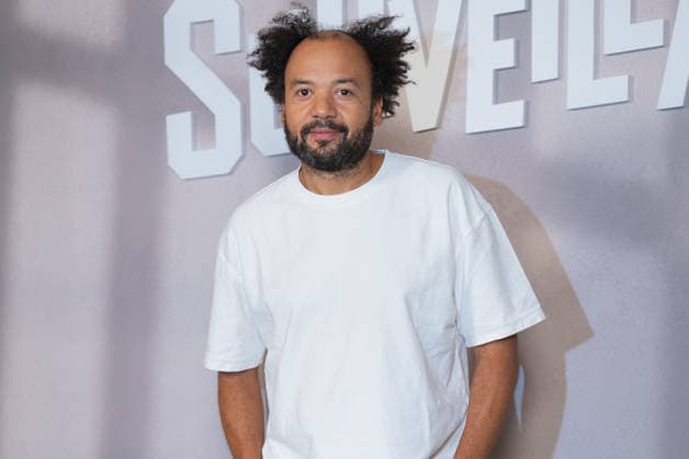 Premiere de la sÃ rie Disney+ Surveillant ! Fabrice EbouÃ au photocall de la premiere de la sÃ rie Disney+ Surveillant ! au Grand Rex Ã Paris, le 14 09 2026  Copyright: xYoannxOuahcenex