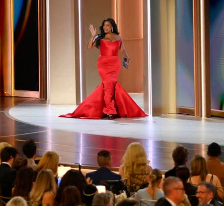 Niecy Nash-Betts walks on stage during the 78th annual Primetime Emmy Awards at the Peacock Theater in Los Angeles on Monday, September 14, 2026.  LAP20260914910 JIMxRUYMEN