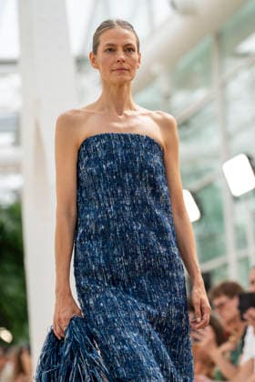 Models present creations from Simorra s FOLD IN collection for spring-summer 2027 during Mercedes-Benz Fashion Week Madrid. The Barcelona-based label, founded in 1978 by Javier Simorra, explores shapes, curves and the fold as a central element in this collection, with garments that adapt to the body and celebrate a beauty that resists rigidity. September 14,2026. (202609141575)