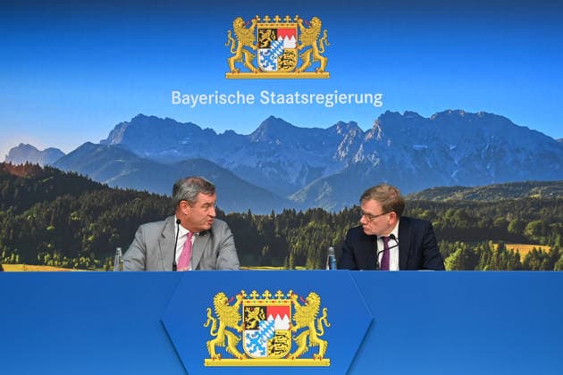 From left: Markus SOEDER, Minister-President of Bavaria and CSU Chairman, and Johann Wadephul, Federal Minister of Foreign Affairs, at a press conference following a meeting of the Council of Ministers at the Prinz Carl Palais in Munich on September 15, 2026